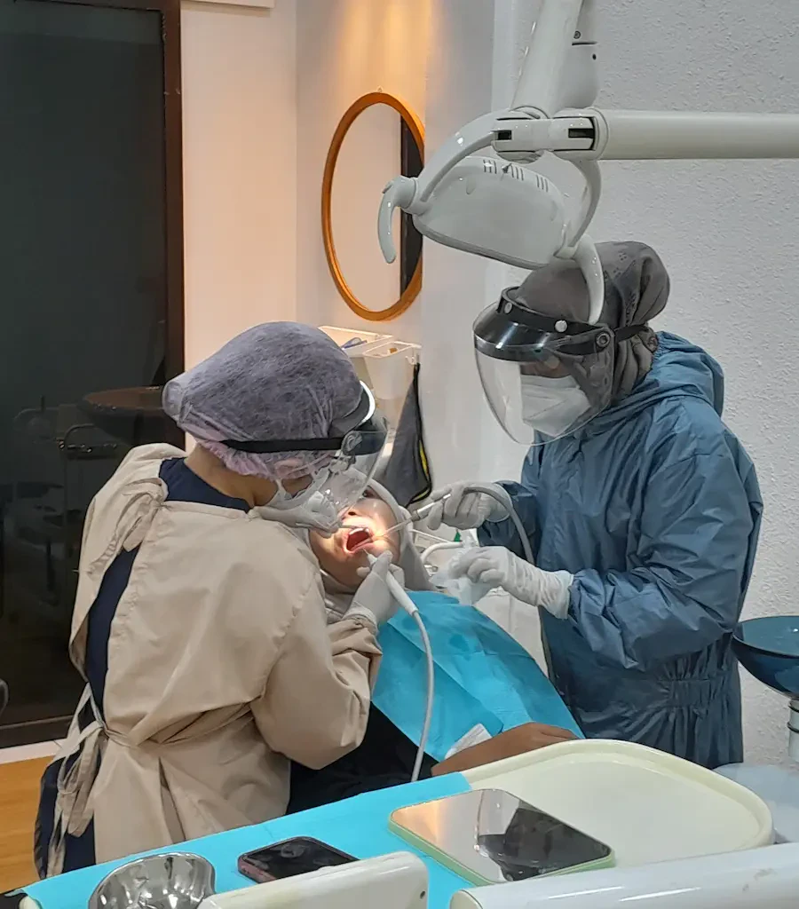 klinik pasang behel terdekat